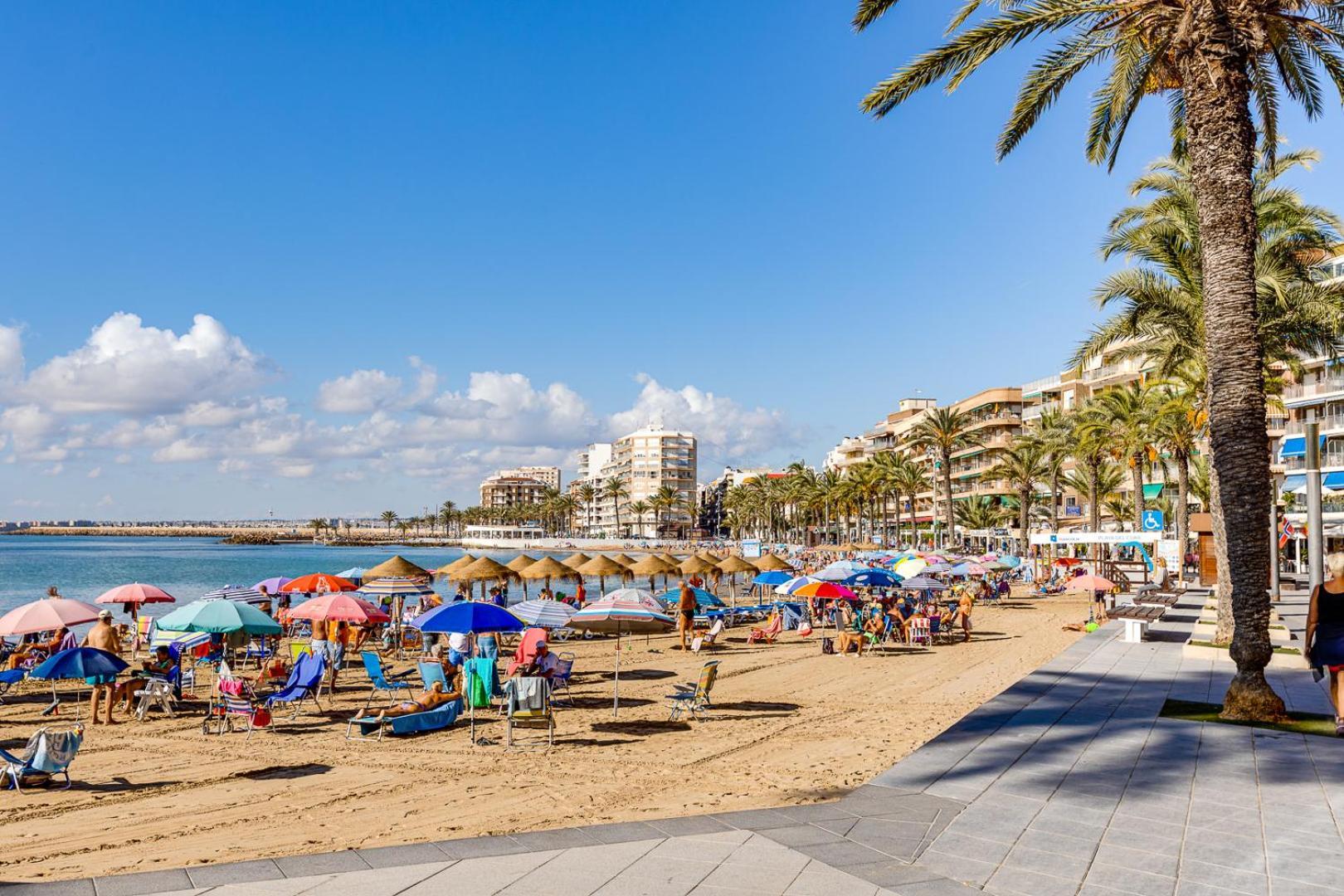 Apartment Near Beach, Playa Del Cura Torrevieja Exterior photo